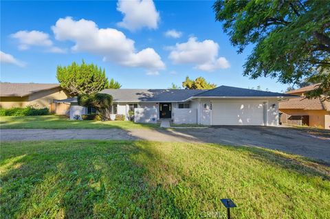 1324 W Fern Ave Redlands CA 92373