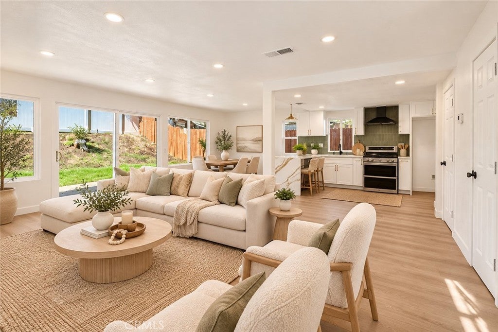 13011 Lakota Street