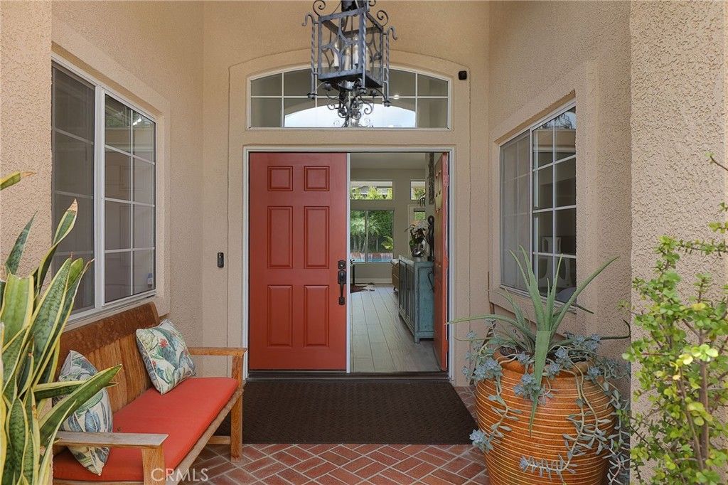 Photo of 24632 Stagg Street, West Hills, CA 91304 (MLS # SR26074321)
