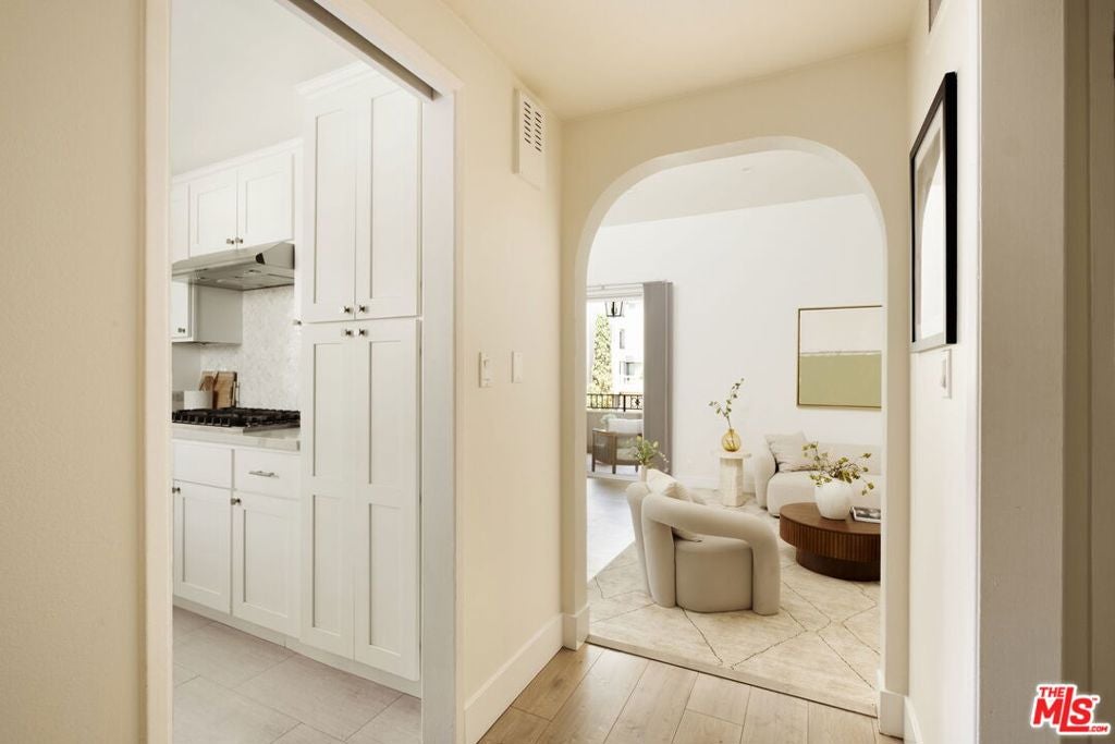 Photo of 8455 Fountain Avenue #504, West Hollywood, CA 90069 (MLS # 26856931)