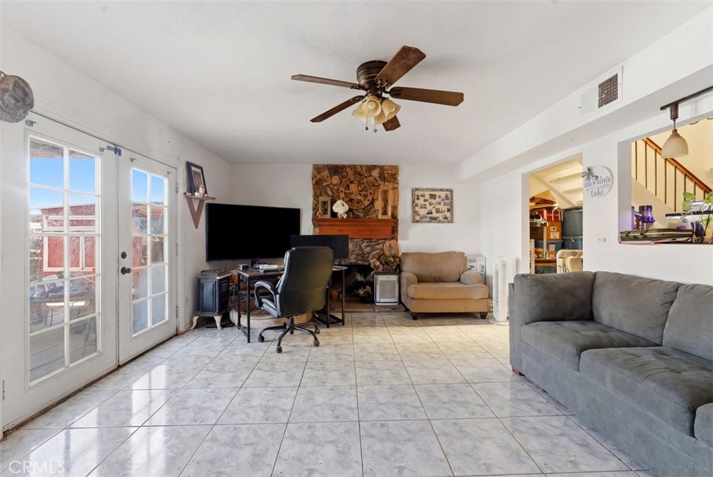 847 S Arrowhead