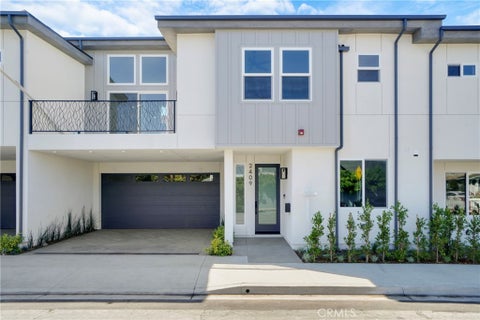 Photo of 2409 Perkins Ln, Redondo Beach, CA 90278 (MLS # SB26062760)