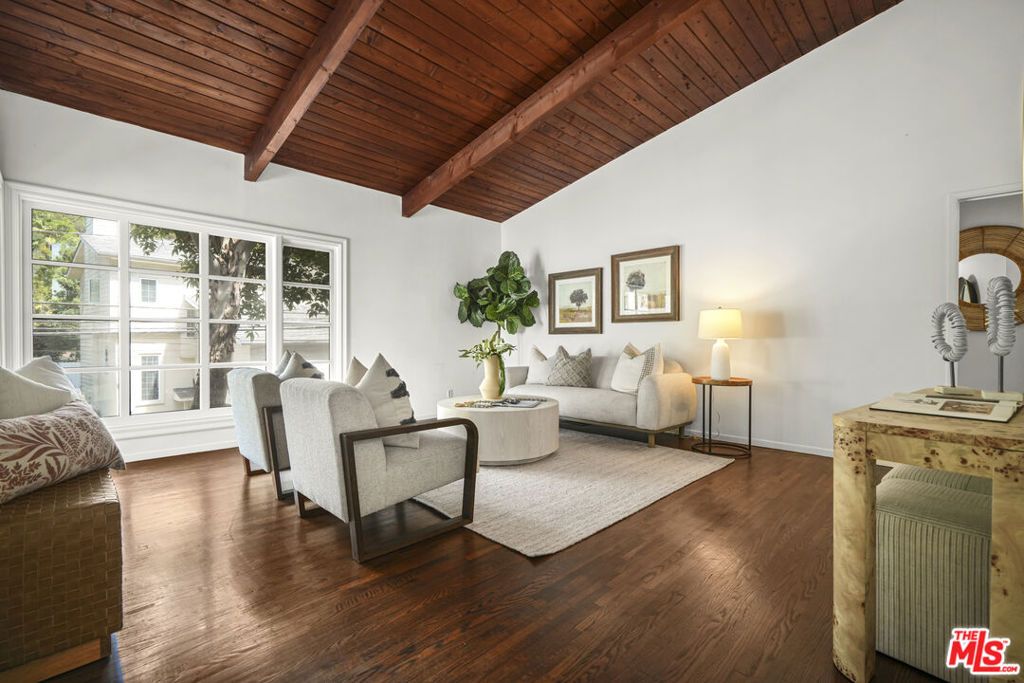 Photo of 1113 N Beverly Glen Boulevard, Los Angeles, CA 90077 (MLS # 25585719)
