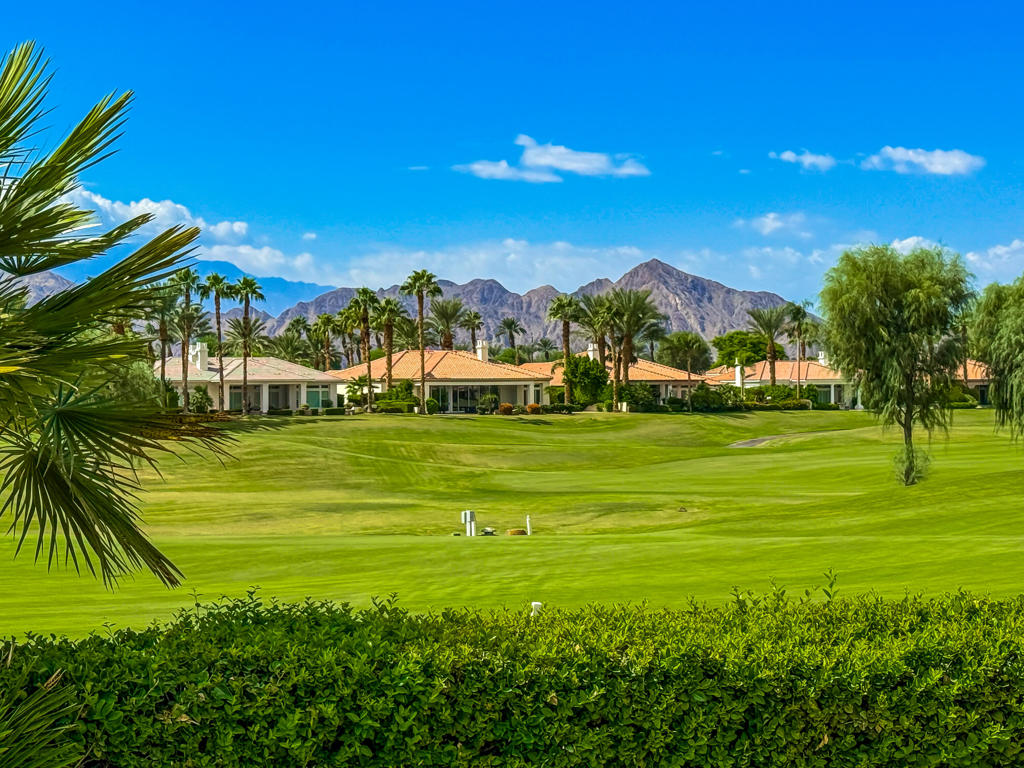 Mountain View CC - Residential