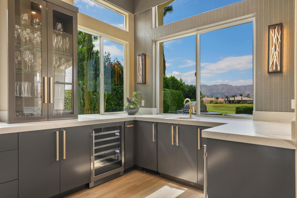 Mountain View CC - Residential