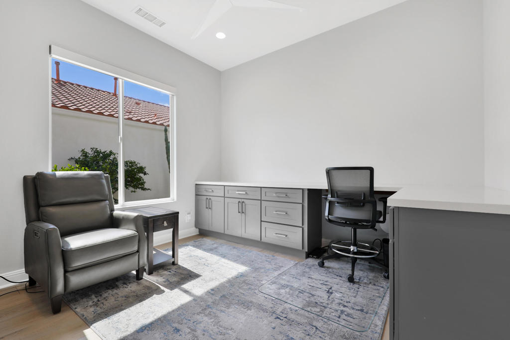 Mountain View CC - Residential