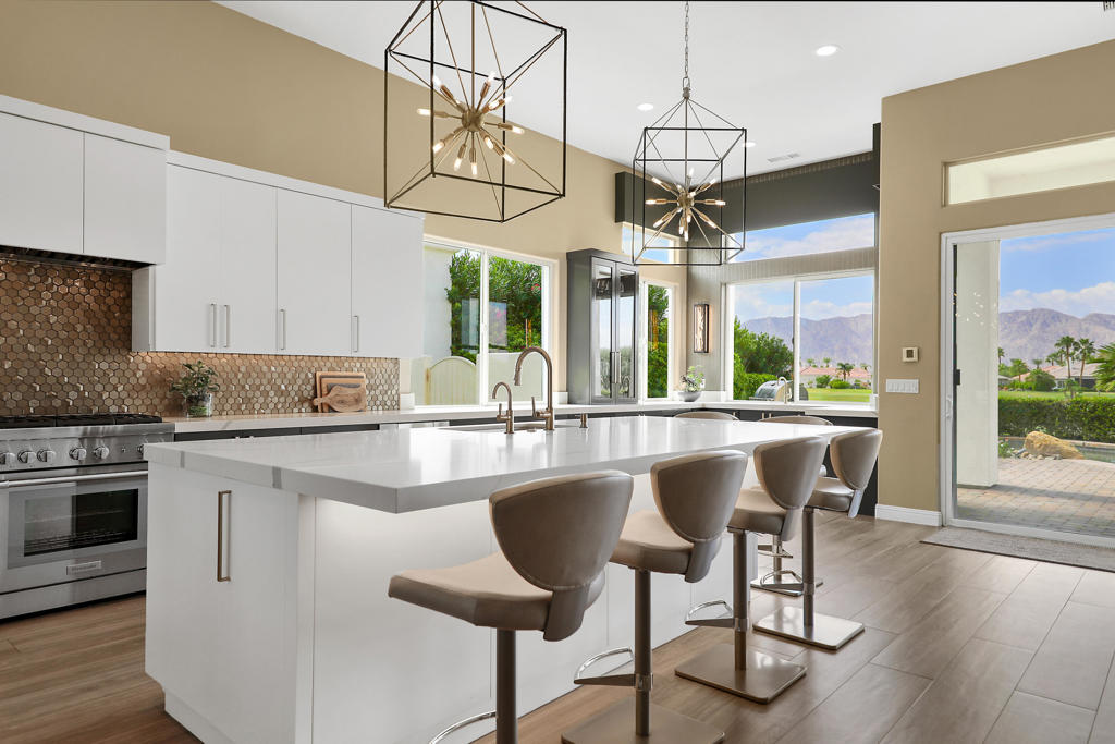 Mountain View CC - Residential