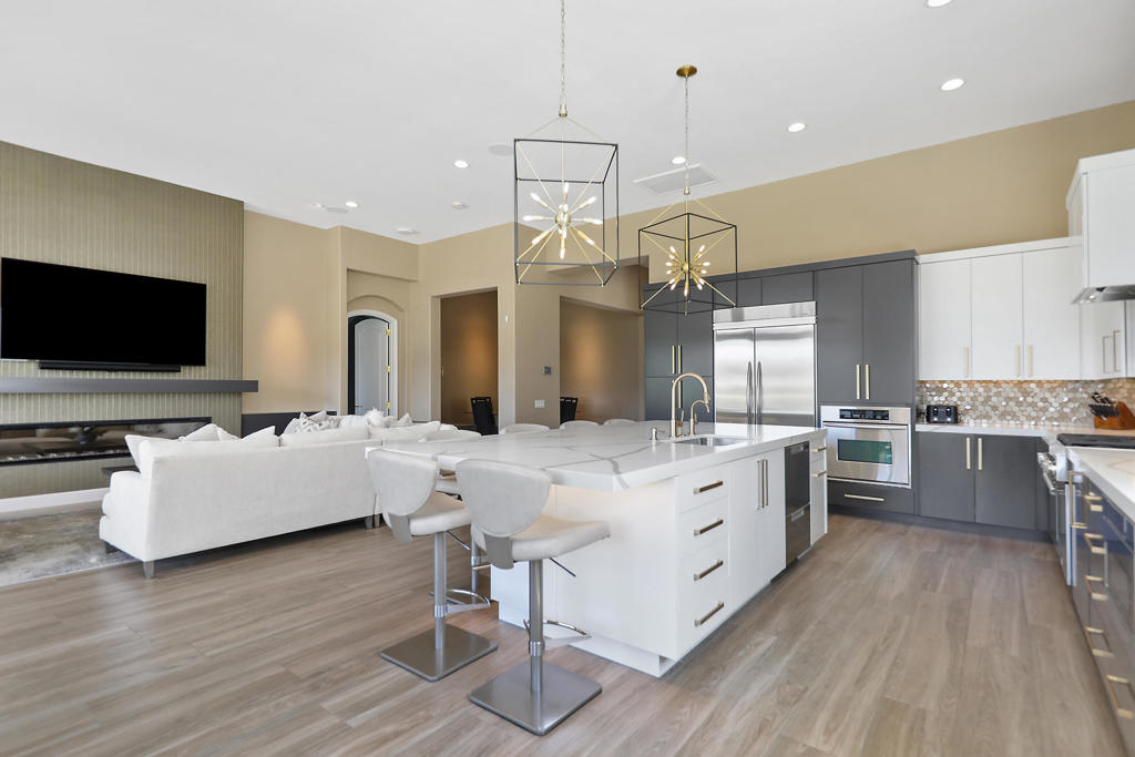 Mountain View CC - Residential