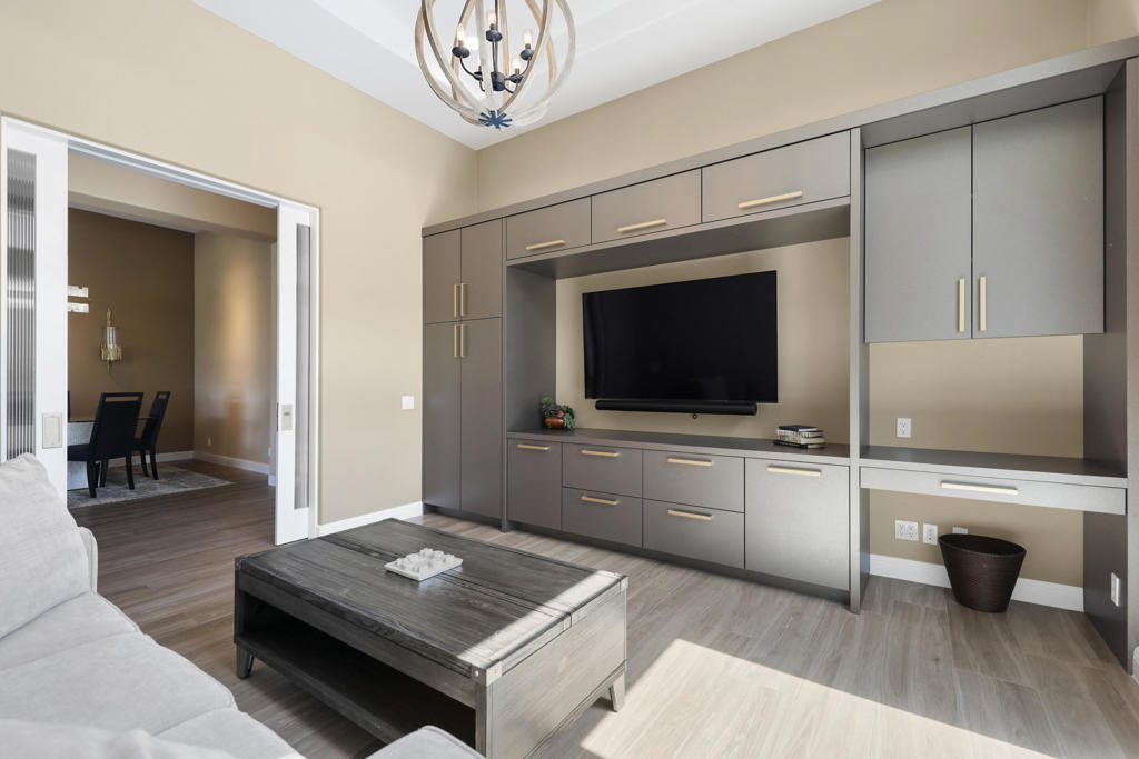 Mountain View CC - Residential