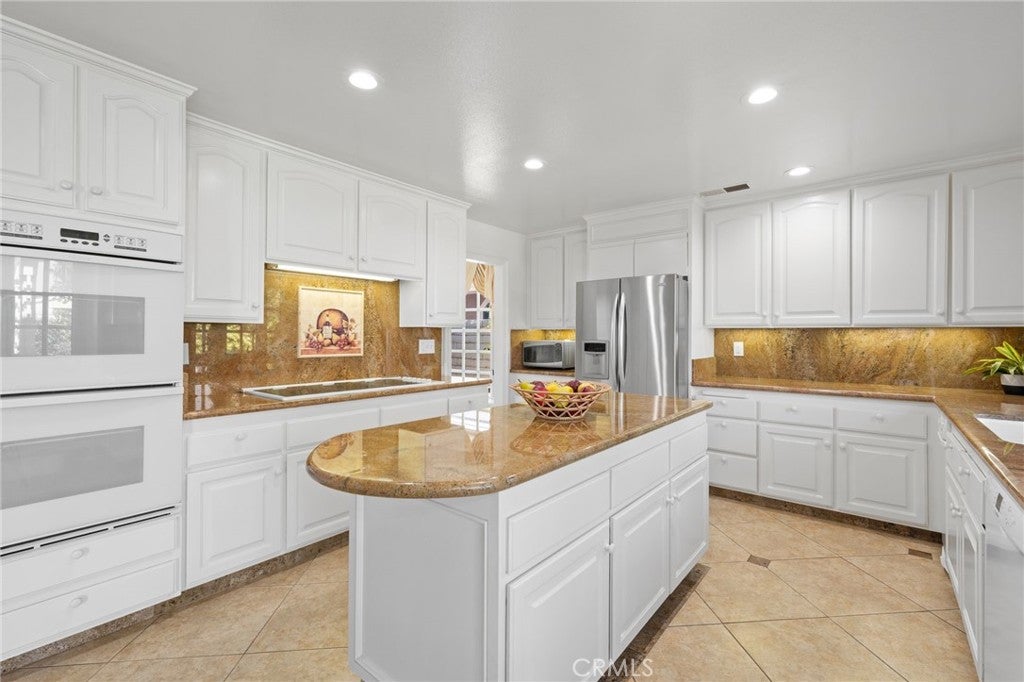 4185 Shorebreak, Huntington Beach CA 92649 - Photo 8