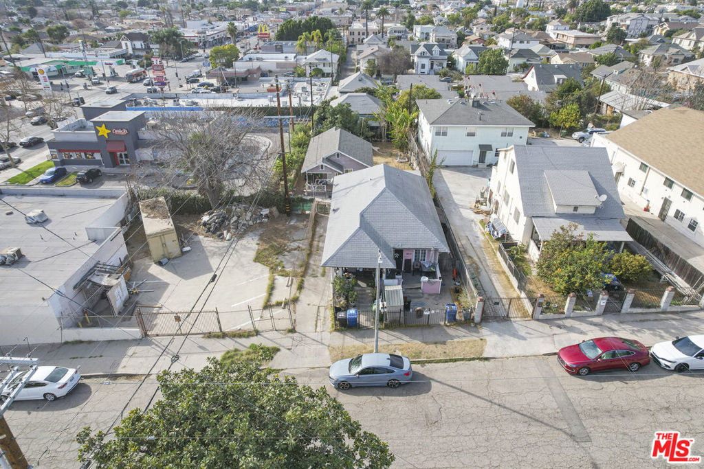 2415 N Gates Street