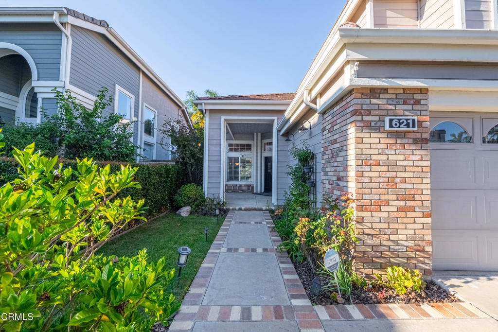 621 Hawks Bill Place