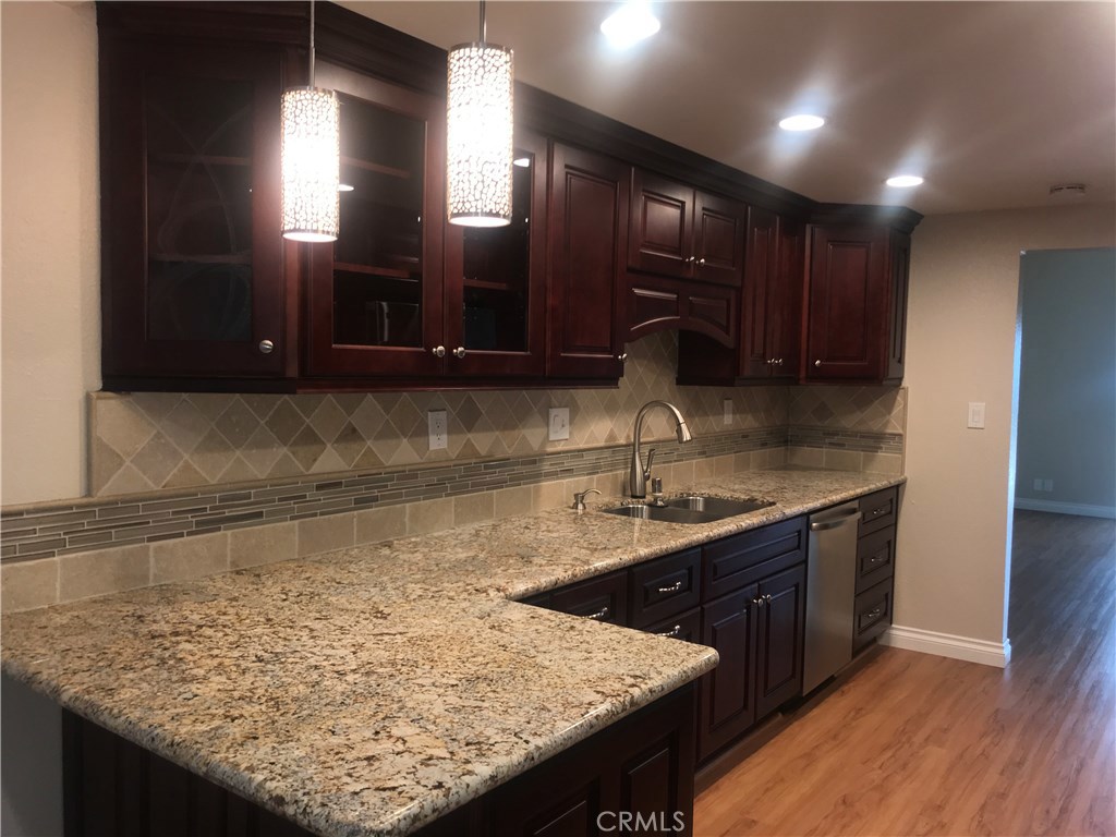 3640 Vista Glen Circle