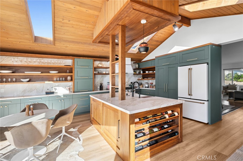 33121 Mesa Vista Drive