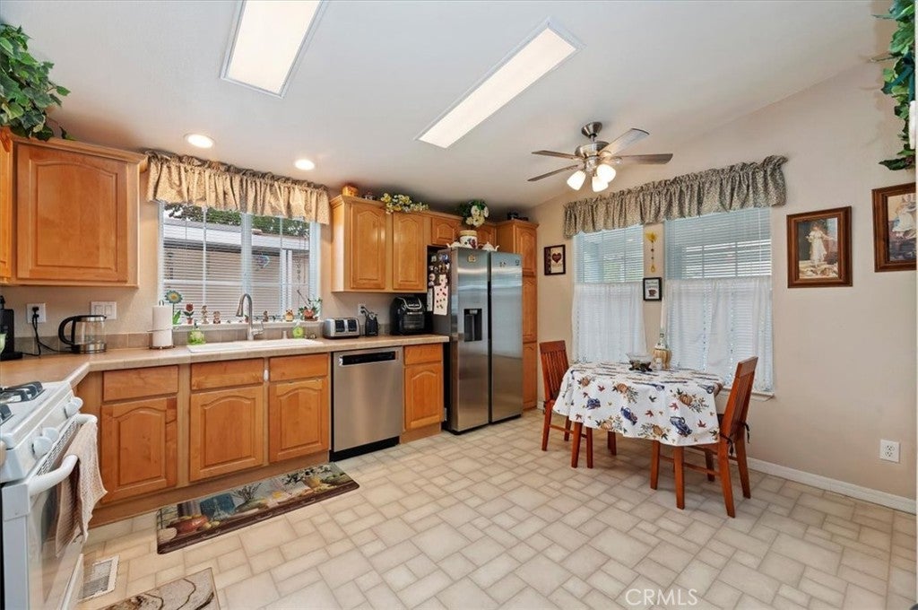 31130 S General Kearny Road 147