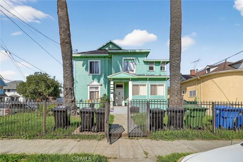 Photo of 1153 S Westlake Ave, Los Angeles, CA 90006 (MLS # DW26111025)