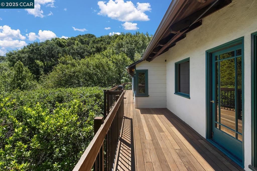 EL TOYONAL - Residential