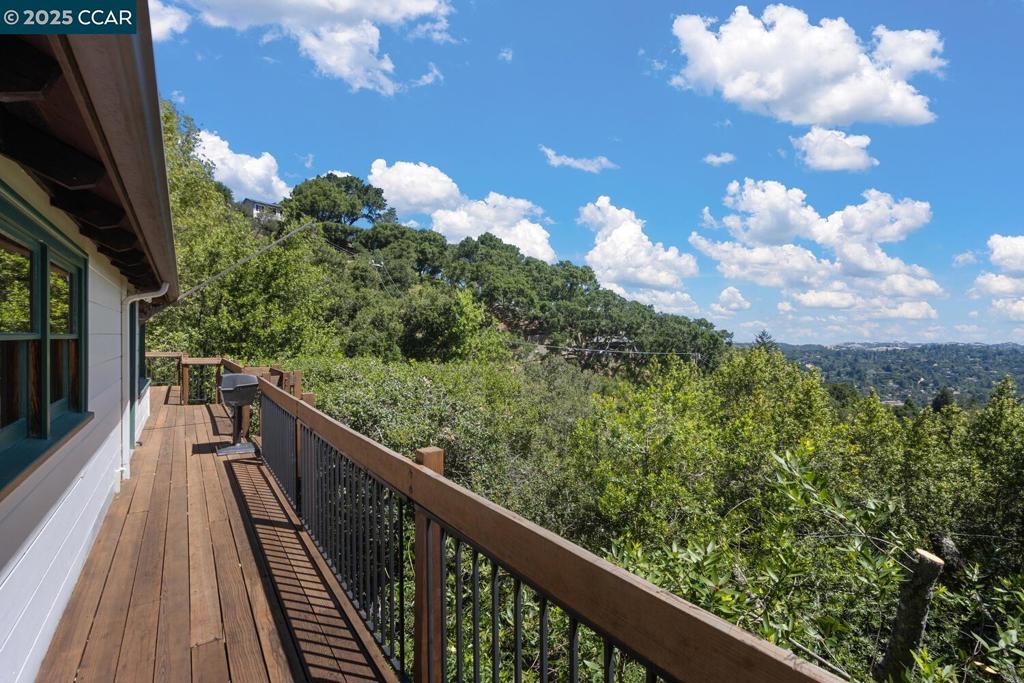 EL TOYONAL - Residential