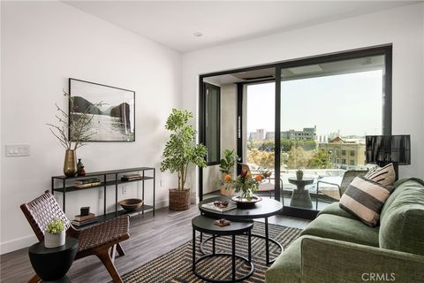 Photo of 118 Astronaut Ellison S Onizuka Street St #206, Los Angeles, CA 90012 (MLS # PF26085894)