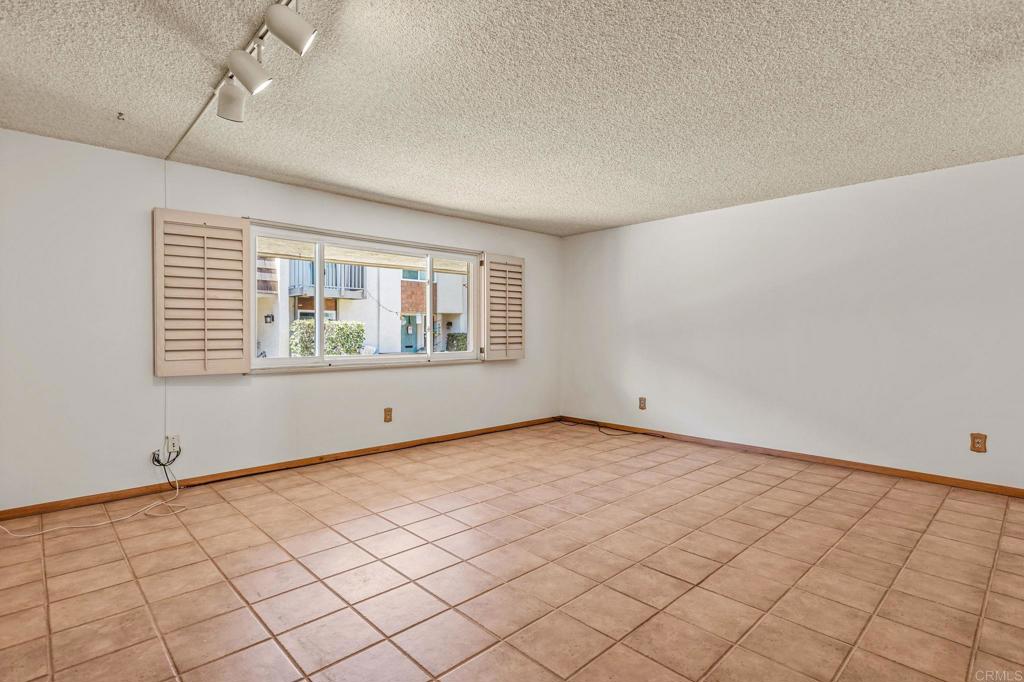 5225 Mount Alifan Drive