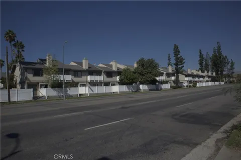 8341 De Soto Avenue Unit 10, Canoga Park, CA 91304 - MLS#: SR25133639