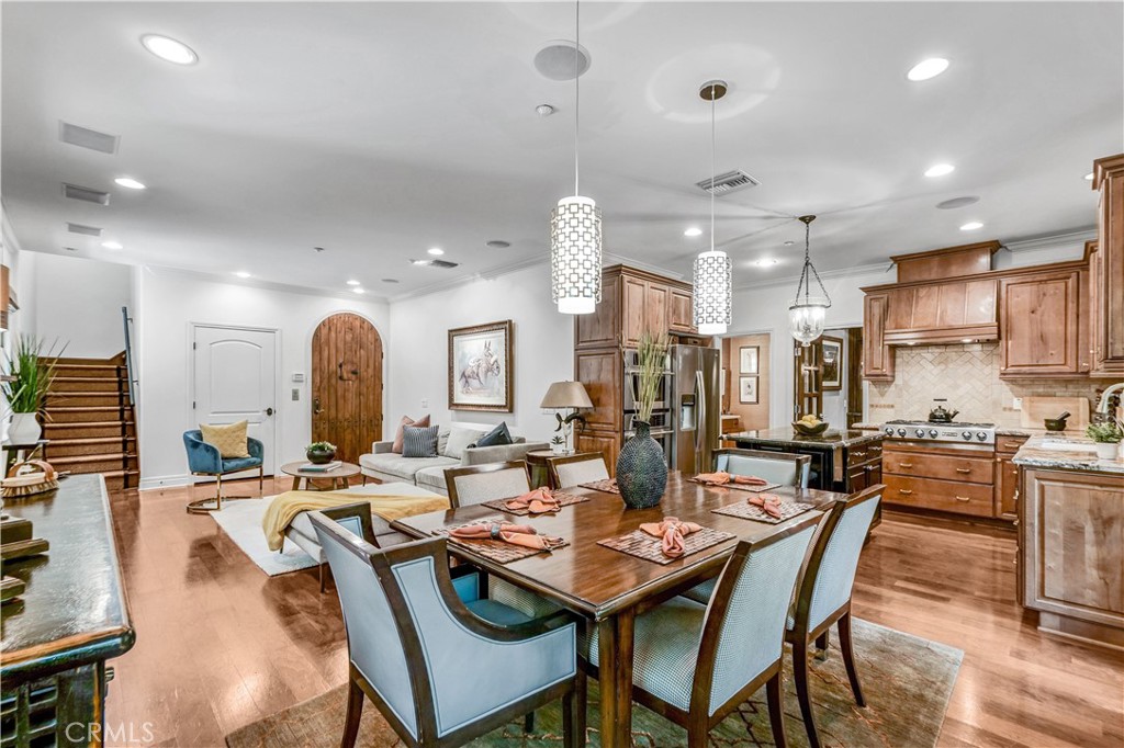 638 Sierra Madre Blvd D