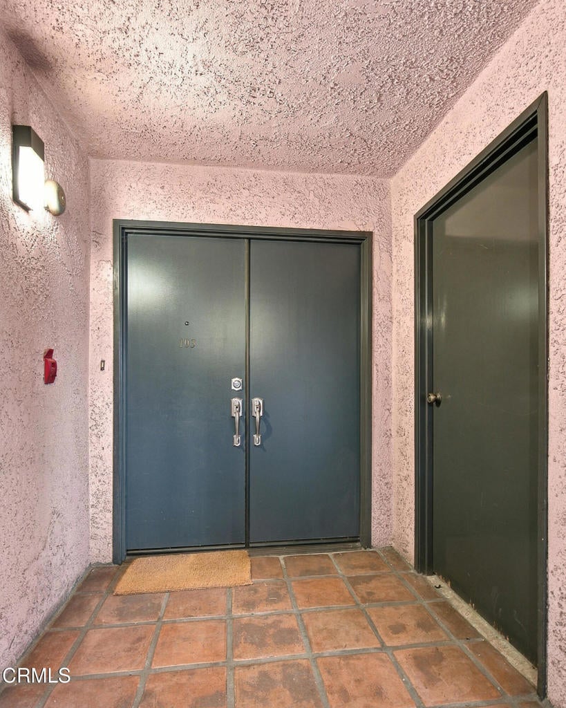 633 E California Boulevard 103