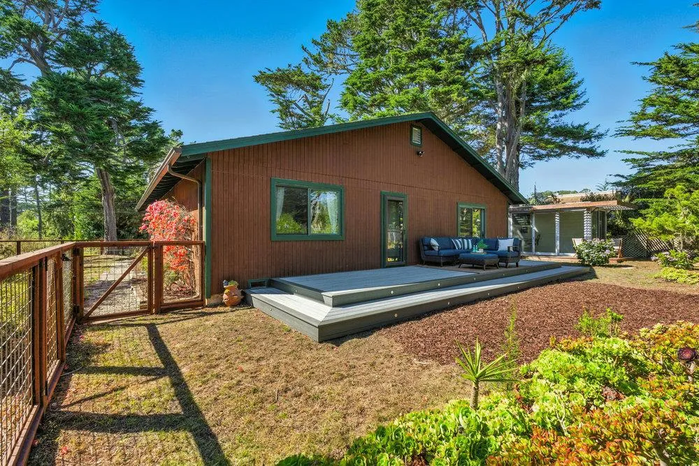 Moss Beach, California 94038, United States, 3 Bedrooms Bedrooms, ,2 BathroomsBathrooms,Residential,Active,195194
