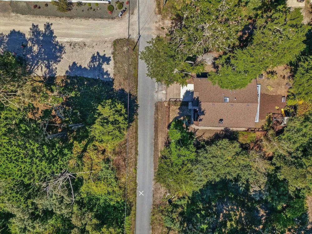 Moss Beach, California 94038, United States, 3 Bedrooms Bedrooms, ,2 BathroomsBathrooms,Residential,Active,195194