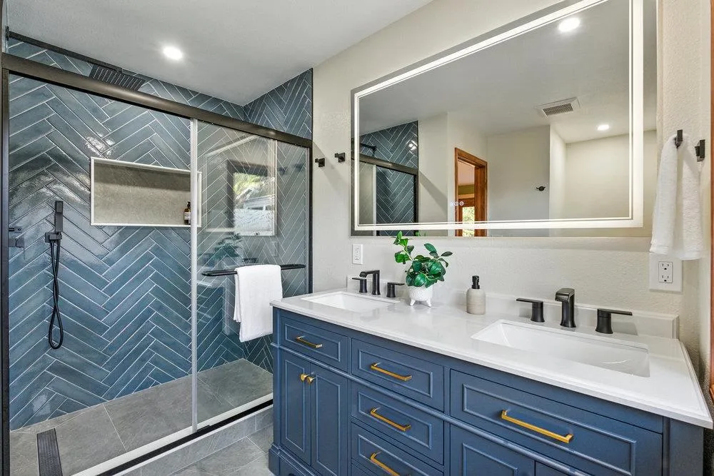 Moss Beach, California 94038, United States, 3 Bedrooms Bedrooms, ,2 BathroomsBathrooms,Residential,Active,195194