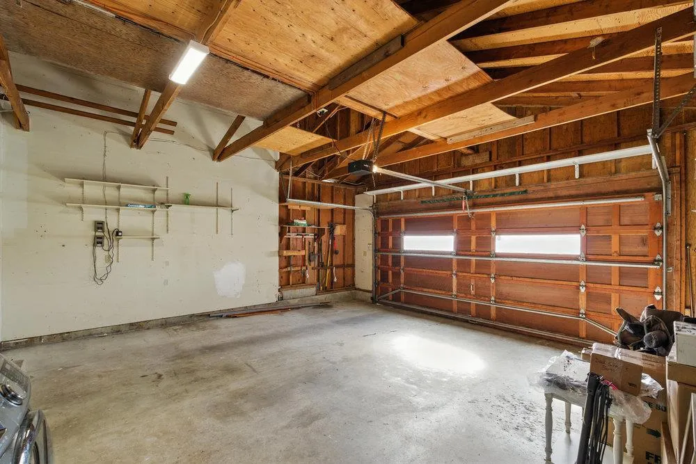 Moss Beach, California 94038, United States, 3 Bedrooms Bedrooms, ,2 BathroomsBathrooms,Residential,Active,195194