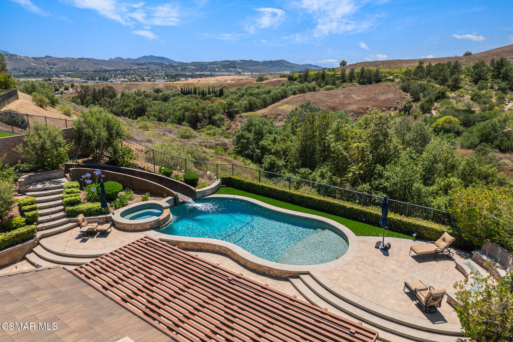 13112 Canyon Wren Court