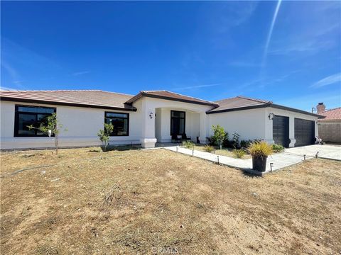 Photo of 11375 4th Ave, Hesperia, CA 92345 (MLS # PW26076218)