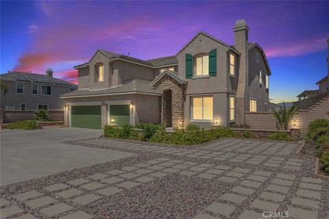 Photo of 4 Via Del Fico Court, Lake Elsinore, CA 92532 (MLS # IG26136392)