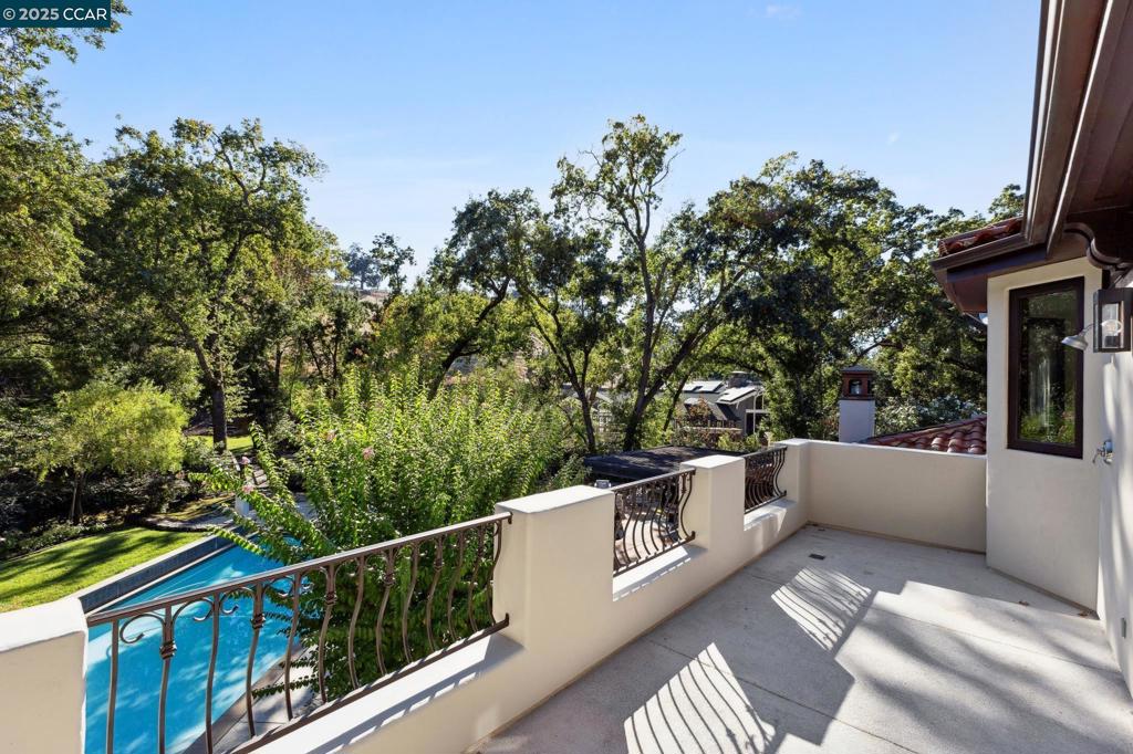 DIABLO C.C. - Residential