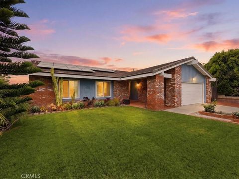 25071 Mawson Laguna Hills CA 92653