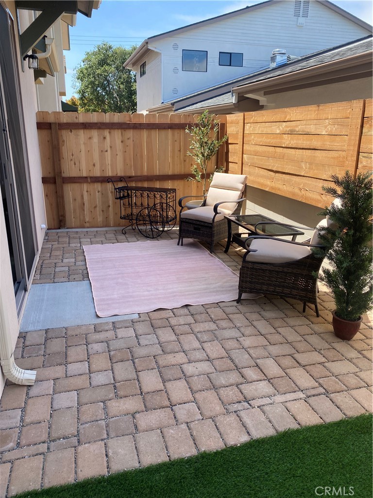 West of 101(1000) - Residential