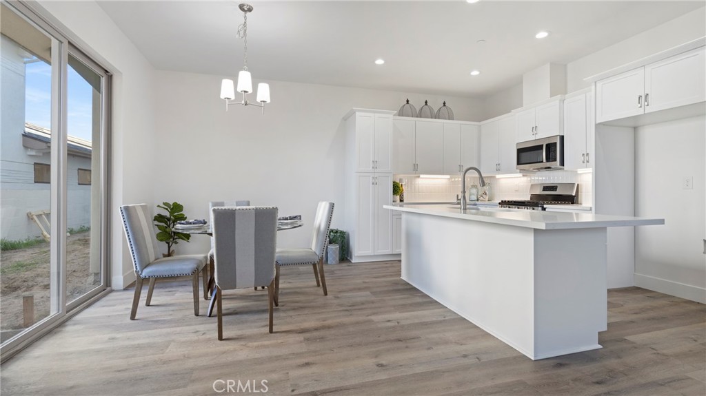 West of 101(1000) - Residential