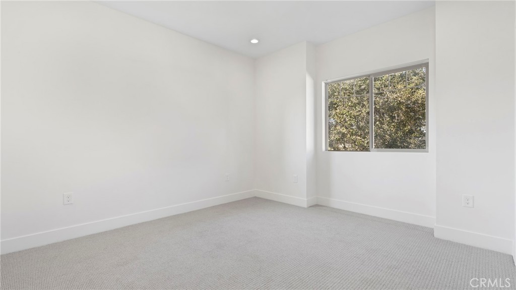 West of 101(1000) - Residential