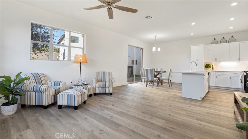 West of 101(1000) - Residential