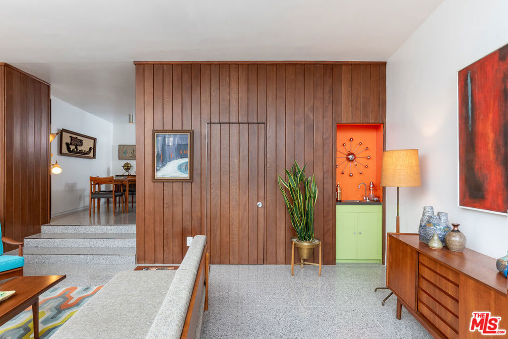 Properties 4 3625 Fredonia Drive 12