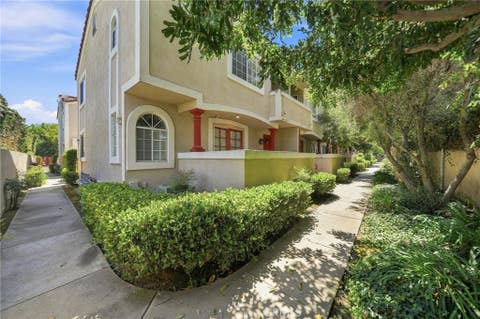 Photo of 1665 E 68th ST #21, Long Beach, CA 90805 (MLS # PW26171911)