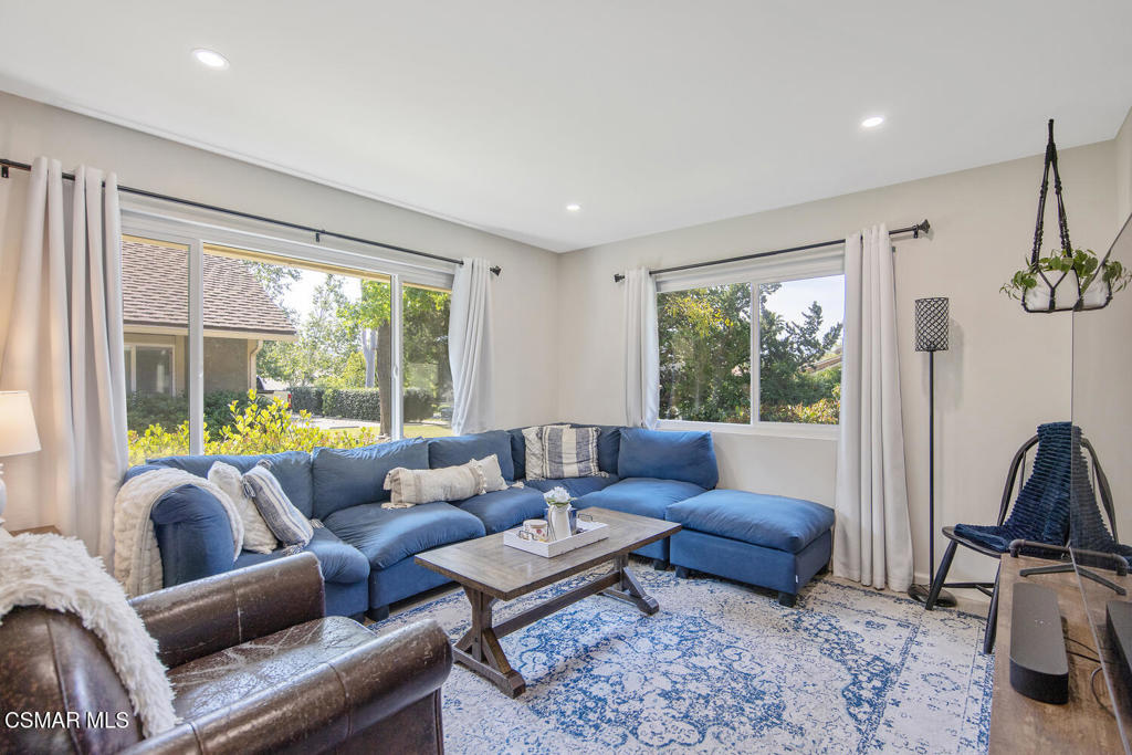 2647 La Paloma Circle