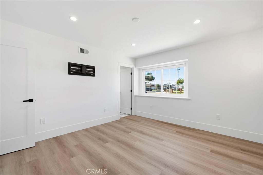 Others - Residential Lease