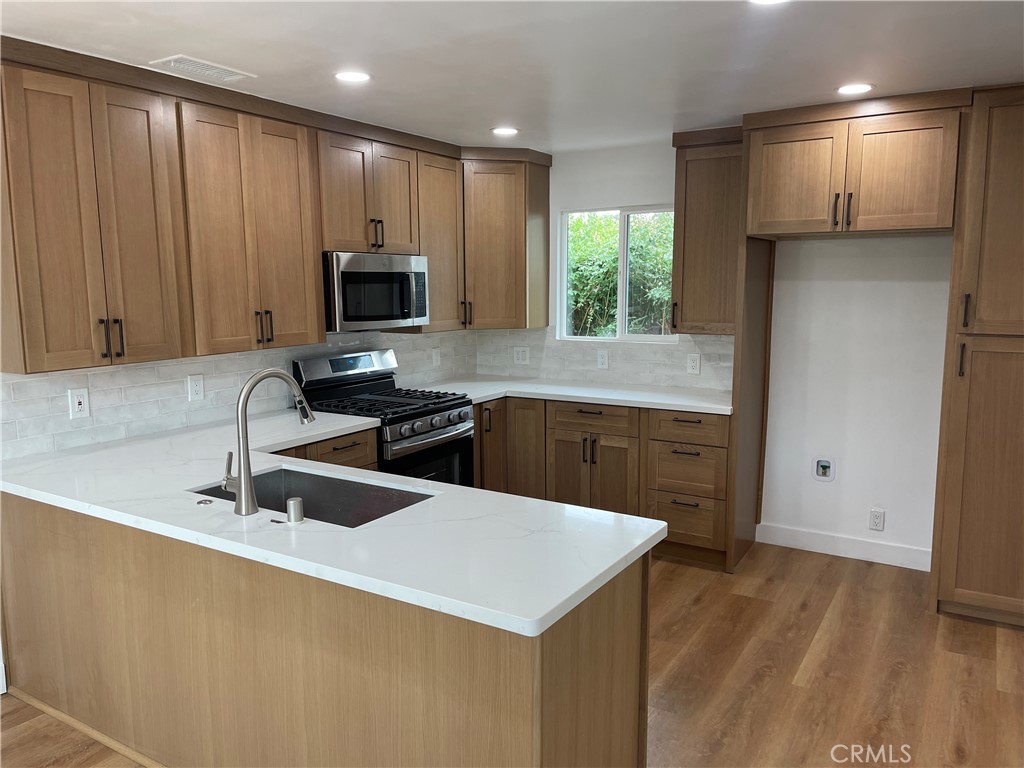 13856 Mulberry Drive