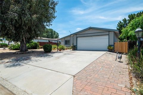 Photo of 34623 The Farm RD, Wildomar, CA 92595 (MLS # PT26122038)