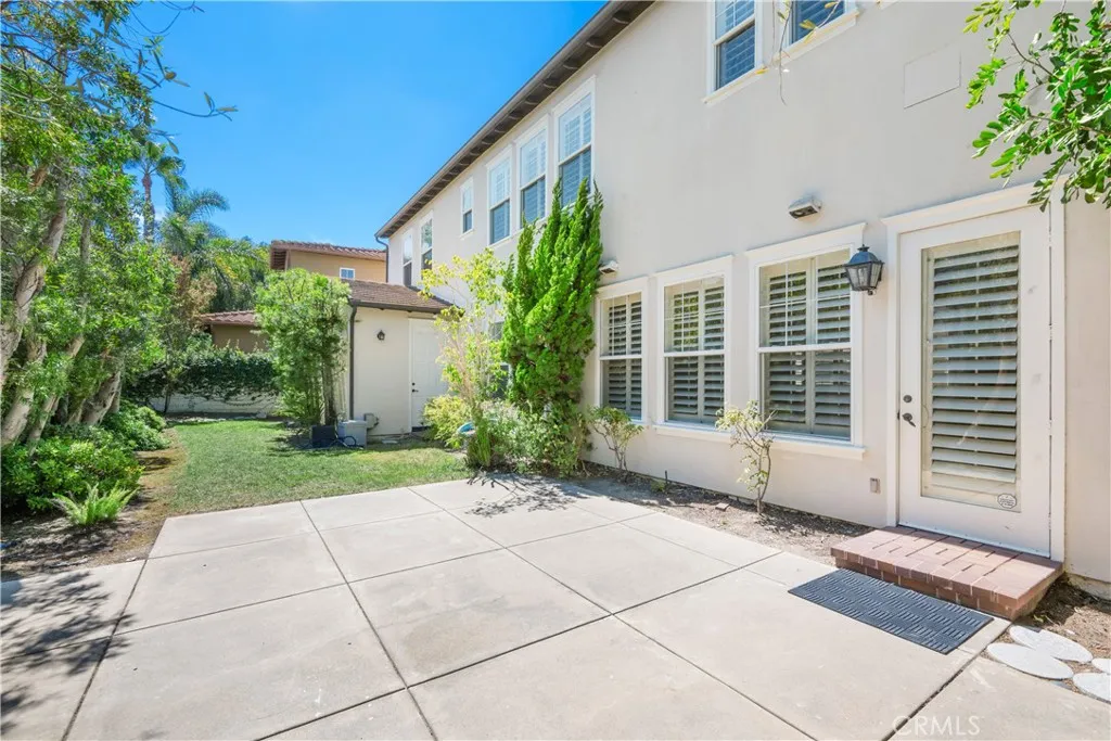 Newport Beach, California 92660, United States, 6 Bedrooms Bedrooms, ,7 BathroomsBathrooms,Residential,Active,193818