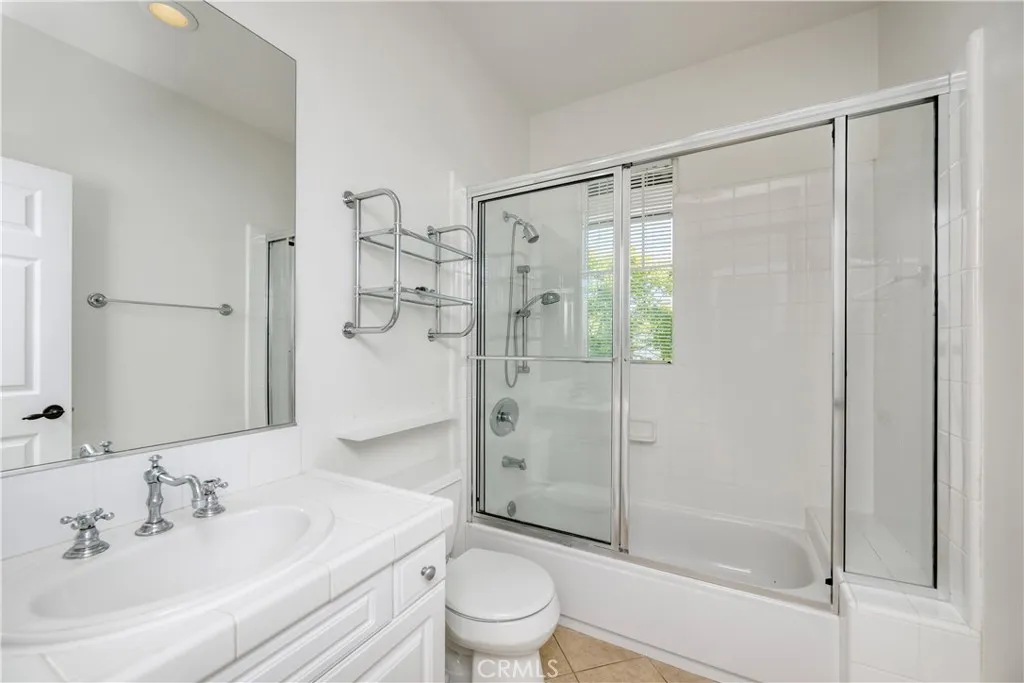 Newport Beach, California 92660, United States, 6 Bedrooms Bedrooms, ,7 BathroomsBathrooms,Residential,Active,193818