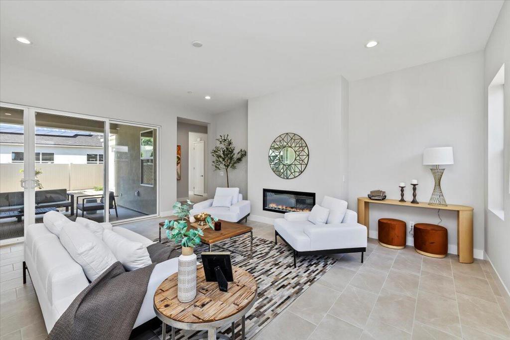 Rio Del Sol - Residential