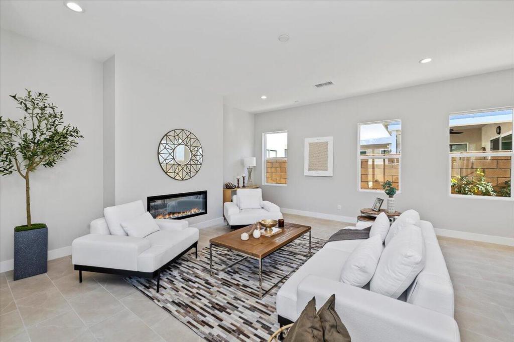 Rio Del Sol - Residential